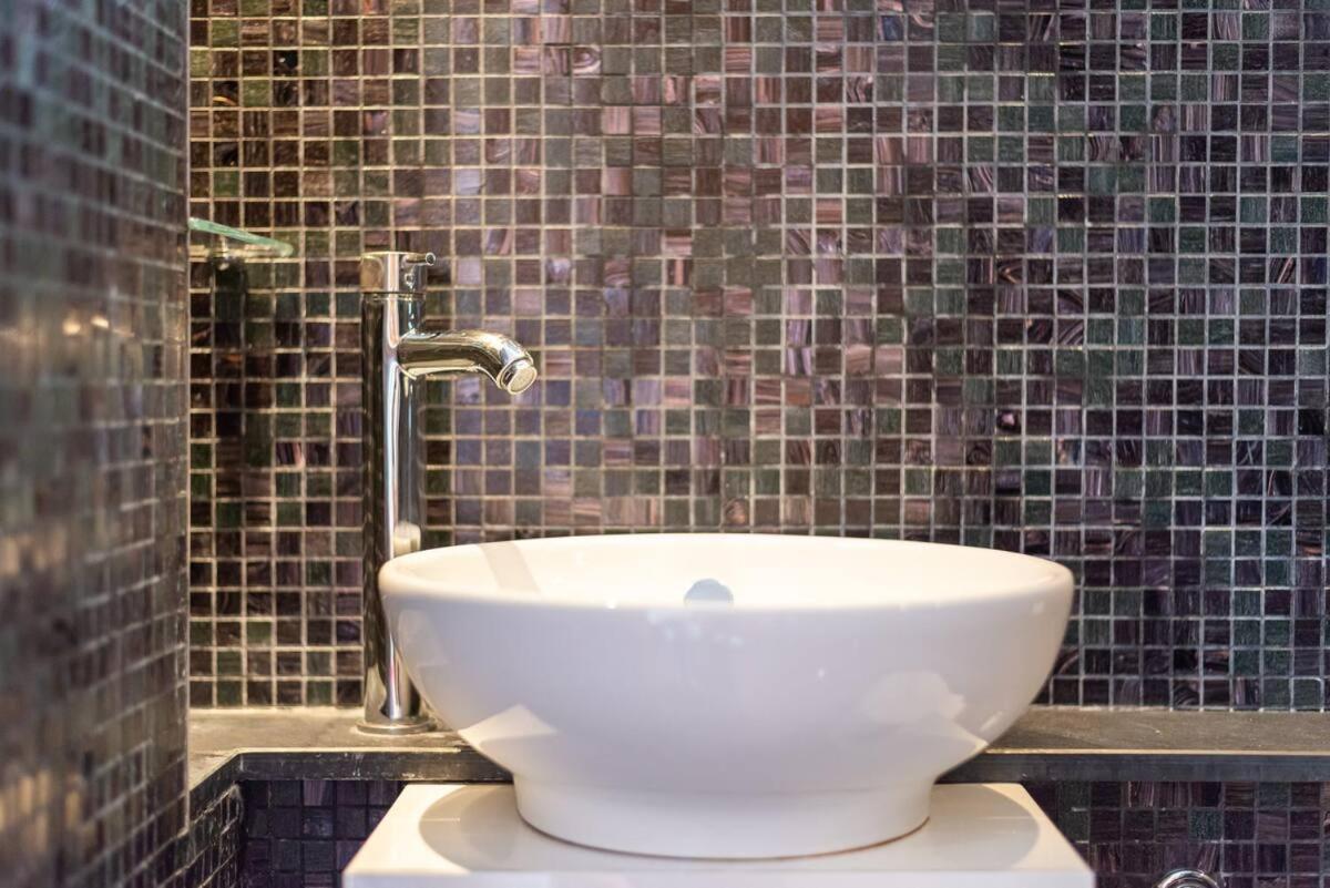 Award-Winning Designer Apartment 런던 외부 사진